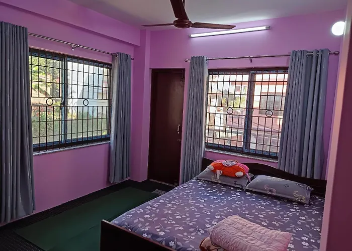 Authentic Nepali In 994 Sqft Flat In Peaceful Envirnment Near Swayambbhu *