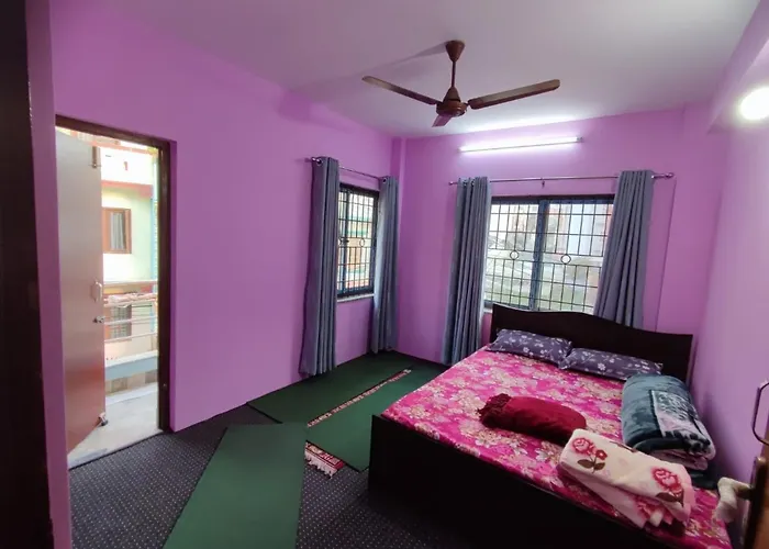 Authentic Nepali In 994 Sqft Flat In Peaceful Envirnment Near Swayambbhu * Katmandú