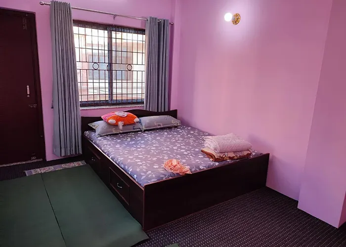 Authentic Nepali In 994 Sqft Flat In Peaceful Envirnment Near Swayambbhu * Katmandú