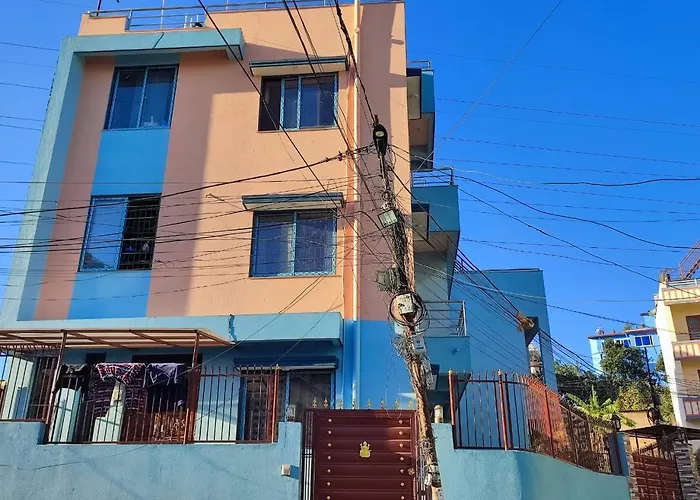 Authentic Nepali In 994 Sqft Flat In Peaceful Envirnment Near Swayambbhu * Katmandú