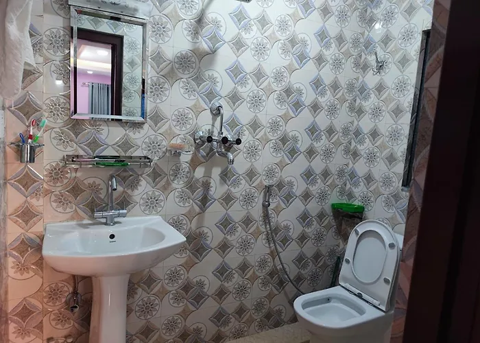 Authentic Nepali In 994 Sqft Flat In Peaceful Envirnment Near Swayambbhu Habitación en casa particular Katmandú